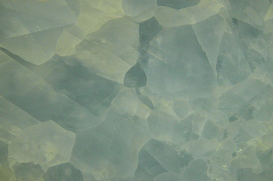 蓝水晶